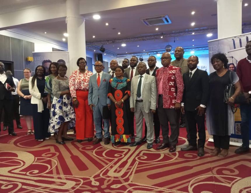 Les participants à l'atelier axé sur la présentation des résultats de la mission d'enregistrement de nouvelles entreprises organisé par Transforme RDC à Kinshasa