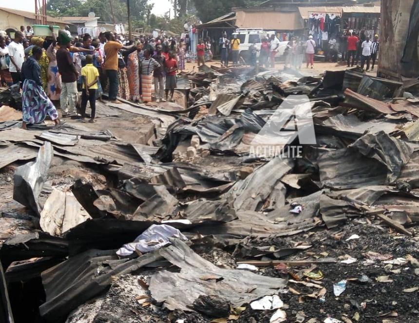Incendie au marché central de Bundundu