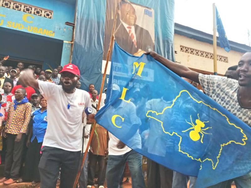 Les militants du MLC au Sud-Ubangi Les militants du MLC au Sud-Ubangi