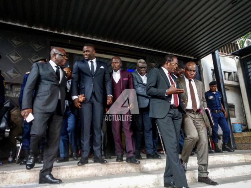 Les candidats à la présidentielle après la réunion avec Corneille Nangaa (Photo ACTUALITE.CD) Les candidats à la présidentielle après la réunion avec Corneille Nangaa (Photo ACTUALITE.CD)