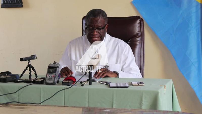 Le Prix Nobel Denis Mukwege en conférence de presse à Panzi Le Prix Nobel Denis Mukwege en conférence de presse à Panzi