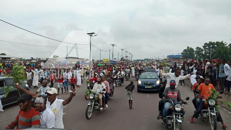 Les partisans de l'UDPS pendant le retour de Félix et Vital à Kinshasa