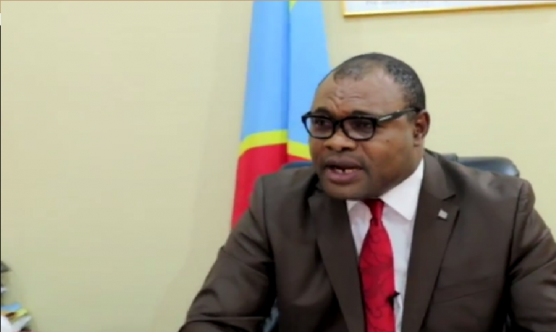 Denis Kambayi, gouverneur du Kasaï Central Denis Kambayi, gouverneur du Kasaï Central