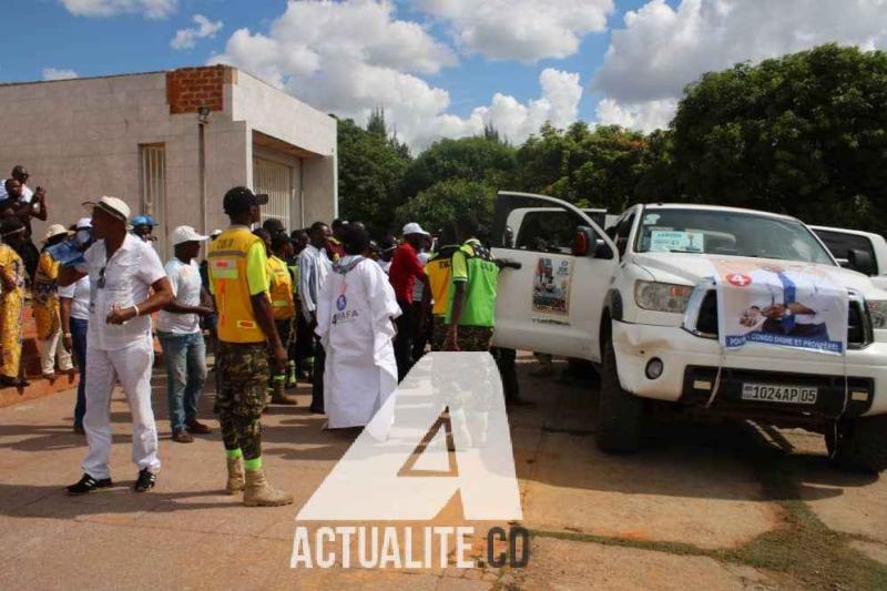Les membres de Lamuka en la résidence de Gabriel Kyungu après les entraves au meeting de Martin Fayulu à Lubumbashi. Les membres de Lamuka en la résidence de Gabriel Kyungu après les entraves au meeting de Martin Fayulu à Lubumbashi.