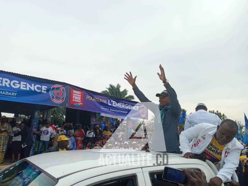 Ramazani Shadary, candidat du FCC, arrivé à Mbandaka Ramazani Shadary, candidat du FCC, arrivé à Mbandaka