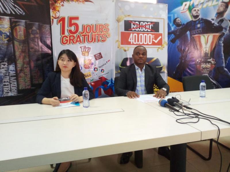 Les agents de Startimes en pleine conférence de presse Les agents de Startimes en pleine conférence de presse