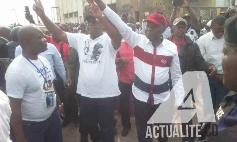 Arrivée de Tshisekedi et Kamerhe à Kisangani Arrivée de Tshisekedi et Kamerhe à Kisangani