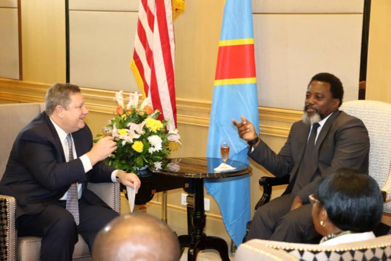 L'ambassadeur des USA en RDC, Mike Hammer et le président Joseph Kabila/Ph. Présidence de la République.