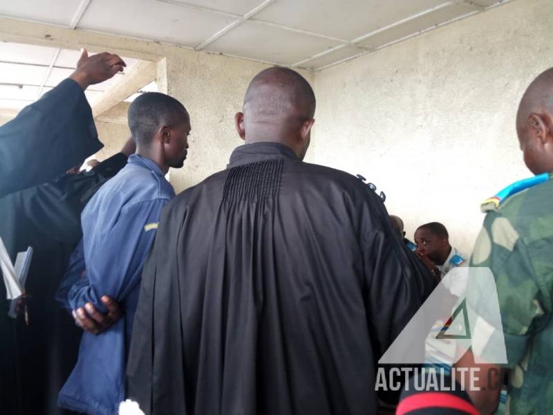 Illustration/Procès du policier qui a tué par balle une fille de 14 ans au quartier Kyeshero ouvert au tribunal militaire de Goma/Ph Jonathan Kombi ACTUALITE.CD Illustration/Procès du policier qui a tué par balle une fille de 14 ans au quartier Kyeshero ouvert au tribunal militaire de Goma/Ph Jonathan Kombi ACTUALITE.CD