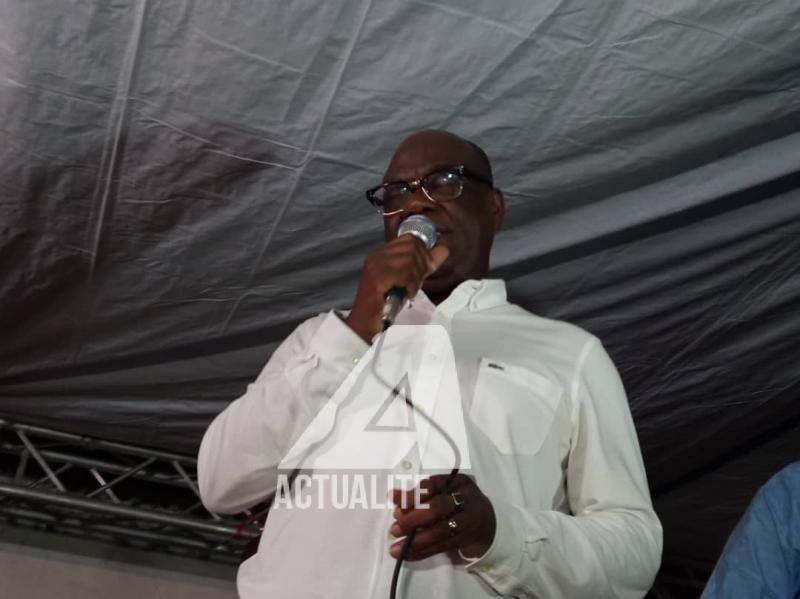Kin Key Mulumba lors d'une adresse au siège de l'UDPS. Kin Key Mulumba lors d'une adresse au siège de l'UDPS.