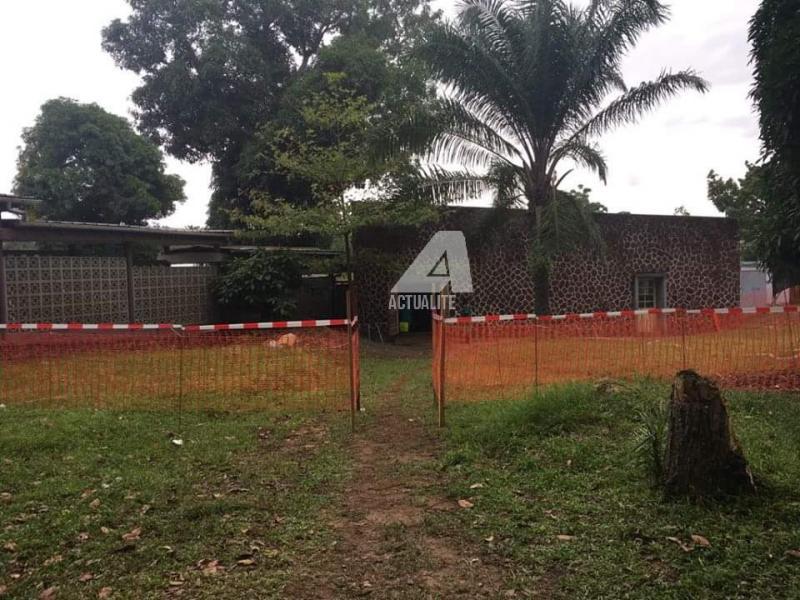 Un centre de traitement d'Ebola à Mbandaka Un centre de traitement d'Ebola à Mbandaka