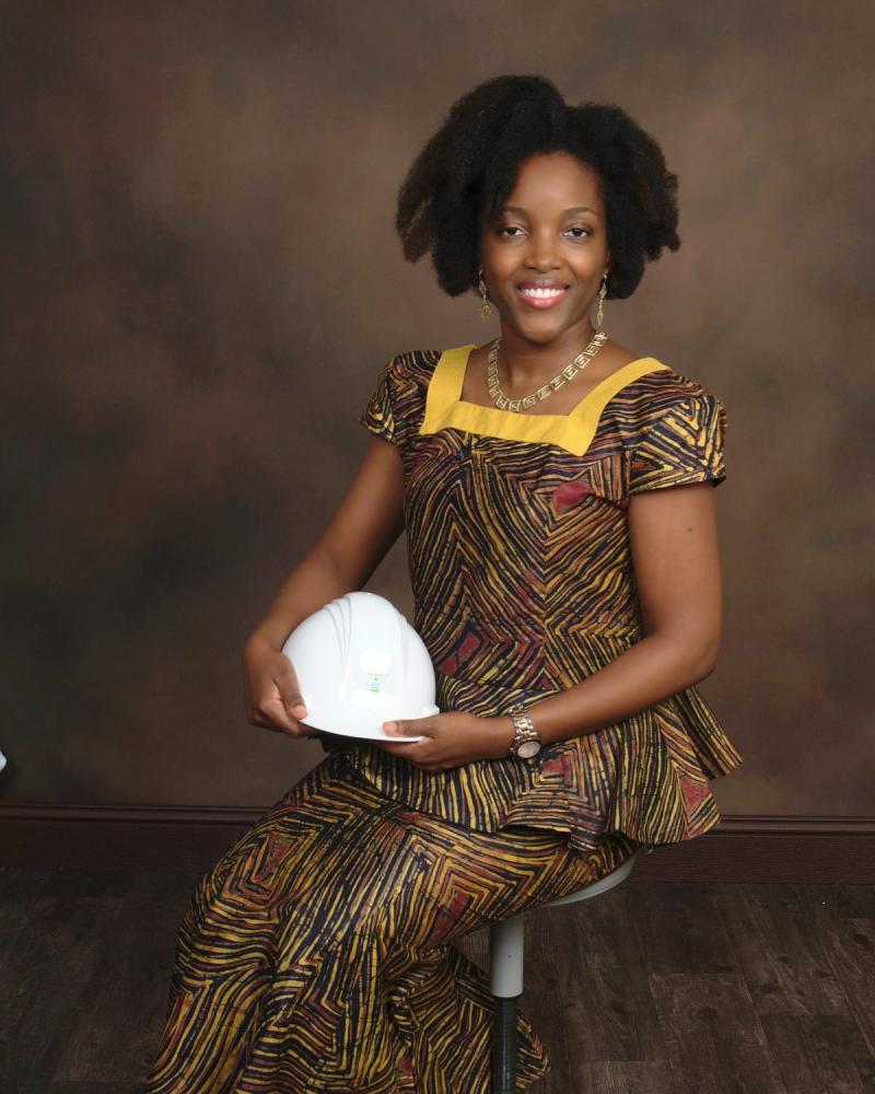 Sandrine Mubenga. Ingénieur et professeur d'université à Toledo aux USA. Sandrine Mubenga. Ingénieur et professeur d'université à Toledo aux USA.