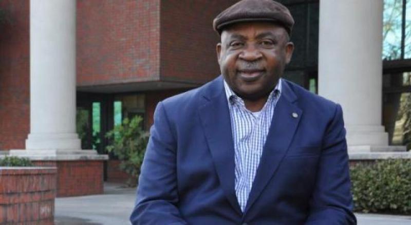 Lumeya Dhu Maligi, ministre des affaires foncières suspendu par le président de la république. Lumeya Dhu Maligi, ministre des affaires foncières suspendu par le président de la république.