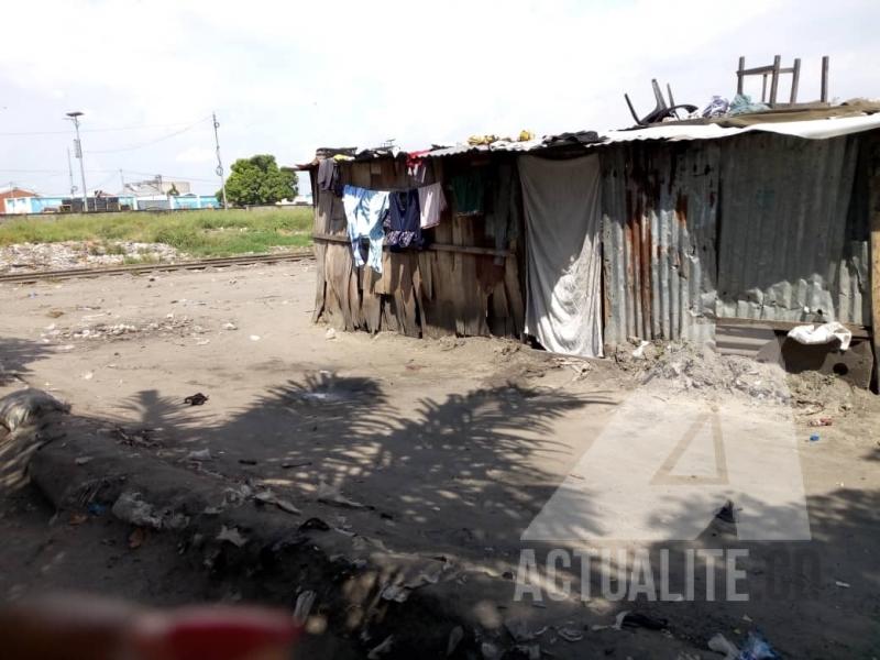 Une maison à Pakadjuma. Une maison à Pakadjuma.