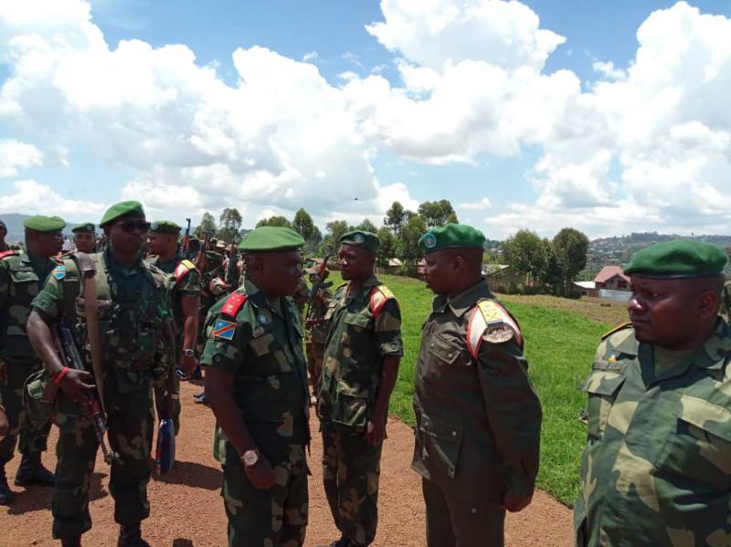 Le Général Amisi au Nord - Kivu / Ph. Yassin Komb Le Général Amisi au Nord - Kivu / Ph. Yassin Komb