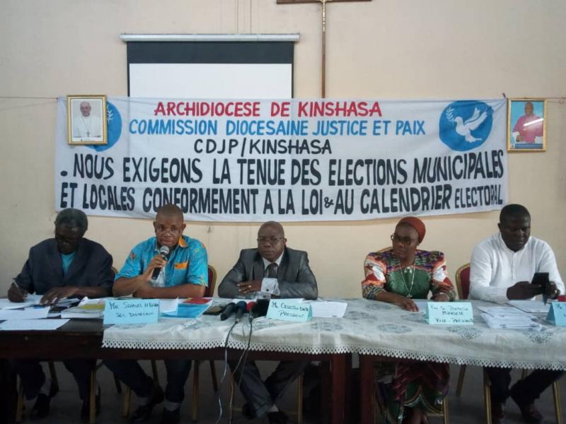 Point de presse de la commission Justice et Paix Point de presse de la commission Justice et Paix / Ph . Christine Tshibuyi