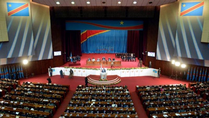 Vue intérieure de l'Assemblée nationale de la RDC Vue intérieure de l'Assemblée nationale de la RDC