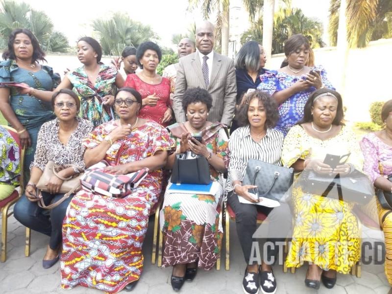 Rencontre des femmes de la coalition Lamuka et Martin Fayulu Rencontre des femmes de la coalition Lamuka et Martin Fayulu