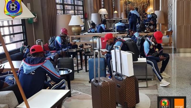 Léopards à l'aéroport du caire Léopards à l'aéroport du caire