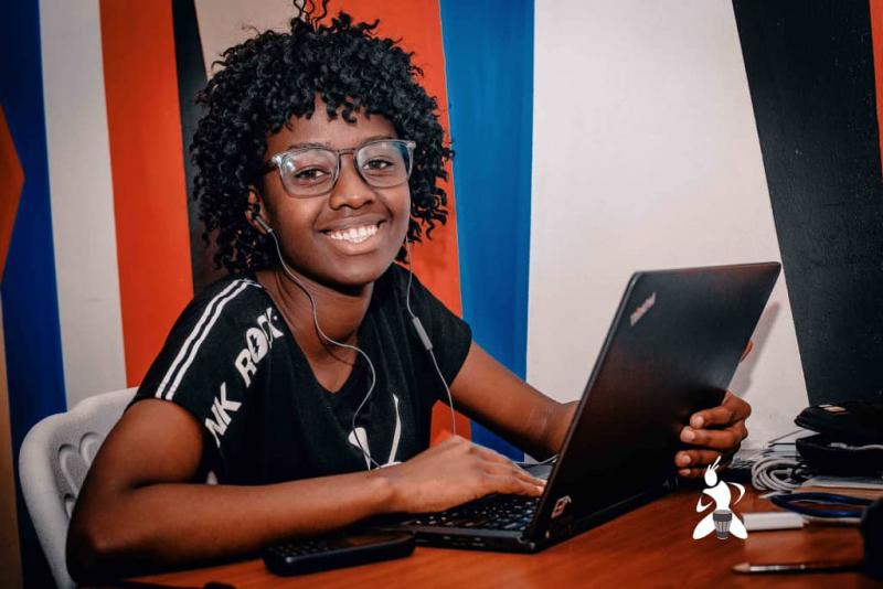 Uwaze Ndeze Joséphine ambitionne de réduire la mortalité maternelle avec “SOS-MAMAS” Uwaze Ndeze Joséphine ambitionne de réduire la mortalité maternelle avec “SOS-MAMAS”