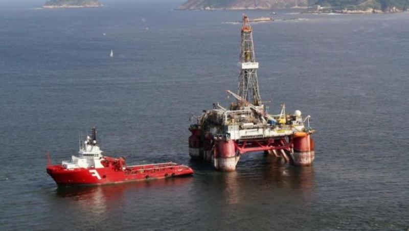Les pétroliers. Ph droits tiers