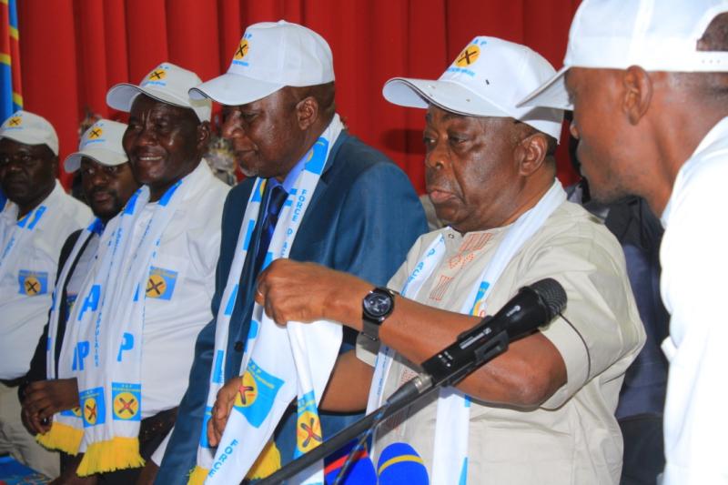 Sortie officielle FAP : Edmond Kabongo Ngoy Bongoy lance une nouvelle force politique en RDC Sortie officielle FAP : Edmond Kabongo Ngoy Bongoy lance une nouvelle force politique en RDC