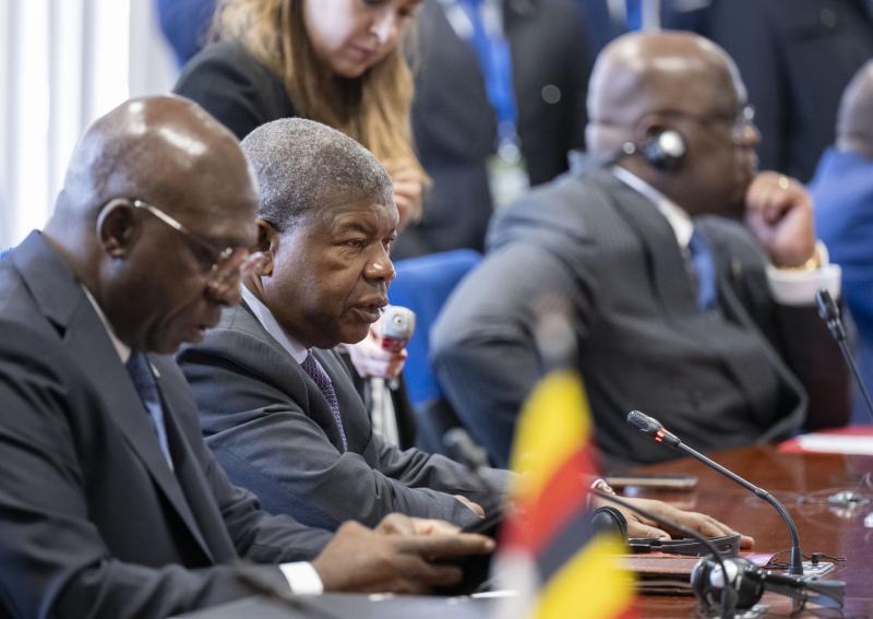 RDC: tête-à-tête Félix Tshisekedi-Joao Lourenco au lendemain de l’approbation de l’envoi de 500 militaires angolais au Nord-Kivu RDC: tête-à-tête Félix Tshisekedi-Joao Lourenco au lendemain de l’approbation de l’envoi de 500 militaires angolais au Nord-Kivu