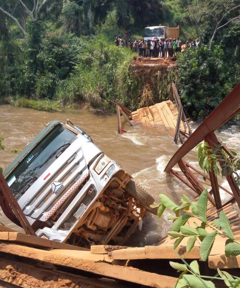 Nord-Kivu : effondrement d’un important pont à Biambwe, l’axe Butembo-Manguredjipa coupé