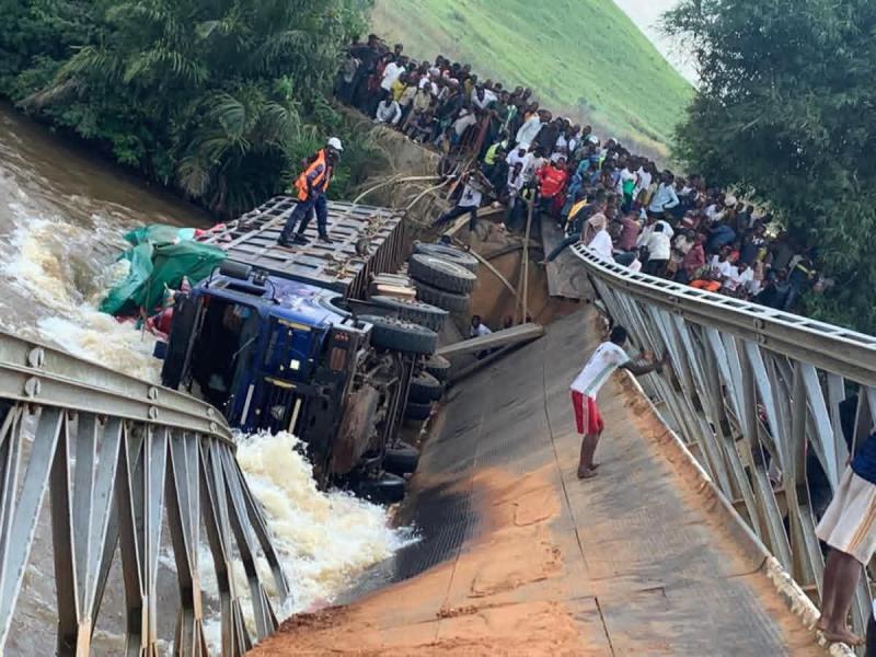 Pont Bundwe dans le Haut-Lomami
