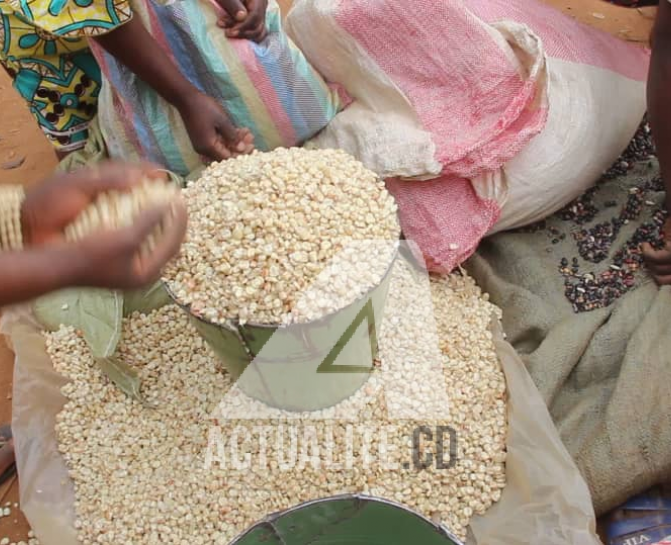  Les vendeuses des céréales à Butembo/Ph ACTUALITE.CD 