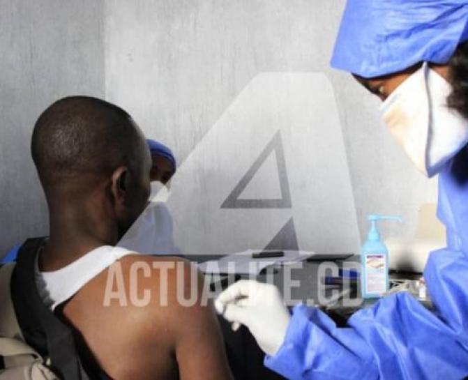 Vaccination contre Ebola. Photo d'illustration.
