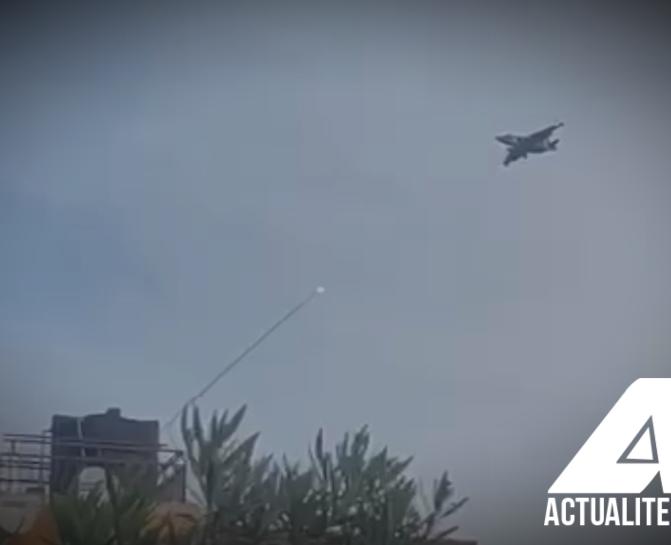 Capture d’écran de la vidéo montrant le tir visant l’avion militaire congolais 