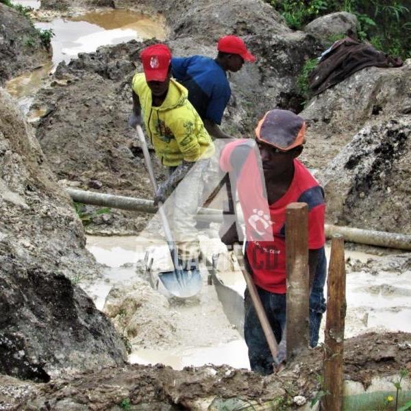 Des creuseurs artisanaux de coltan à Masisi