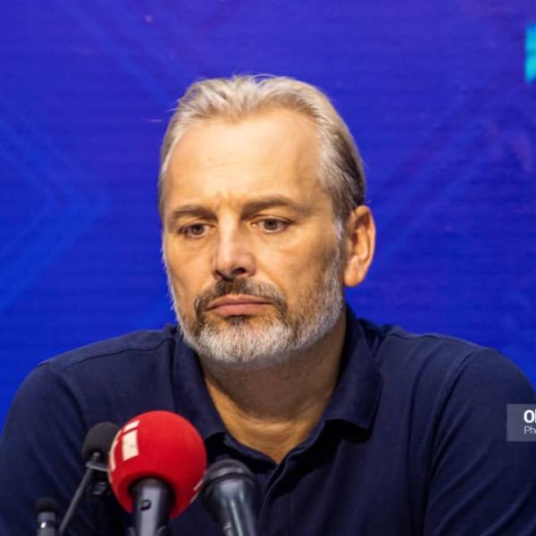 Sébastien Desabre, sélectionneur des Léopards, en conférence de presse d'après match contre la Guinée, le 6 septembre au stade des Martyrs 