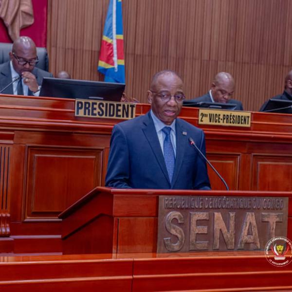 Guillaume Ngefa au Sénat 